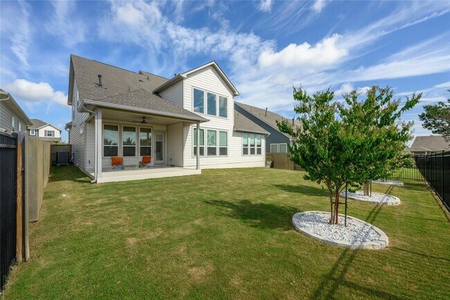 Building Photo - 360 Crescent Moon Ct