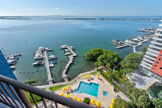 Building Photo - 1581 Brickell Ave