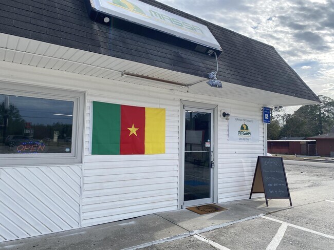 Building Photo - 812 Elma G Miles Pkwy