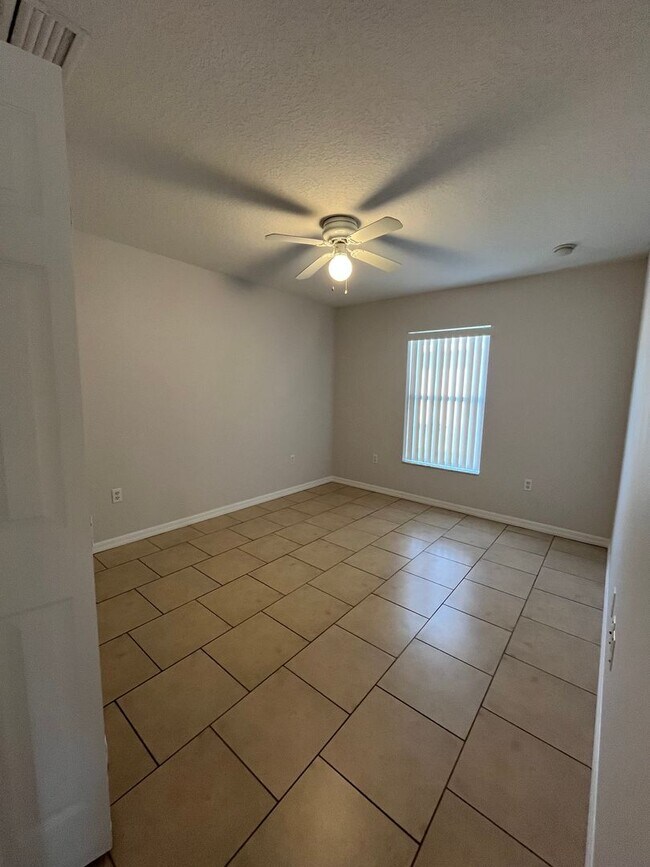 Building Photo - THIS WONT LAST LONG!!!! 3/2 ALL TILE!!!