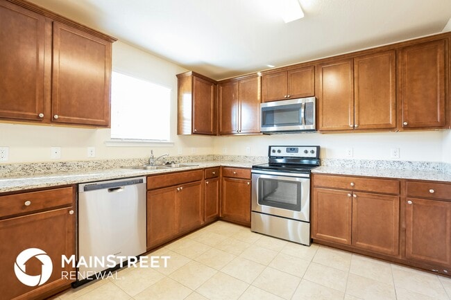 Building Photo - 3213 Dizzy Dean Dr