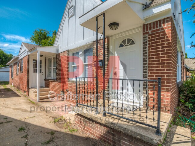 Building Photo - 1514 NW 18th St
