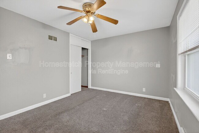 Building Photo - 1214 Forest Home Dr