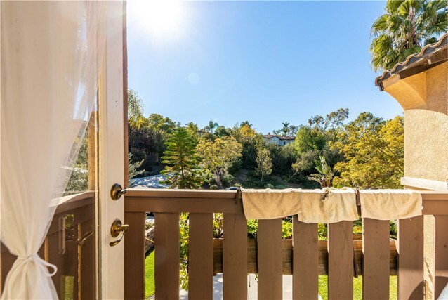 Building Photo - 6342 Paseo Descanso