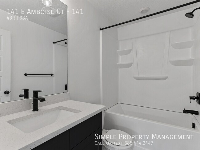 Building Photo - 141 E Amboise Ct