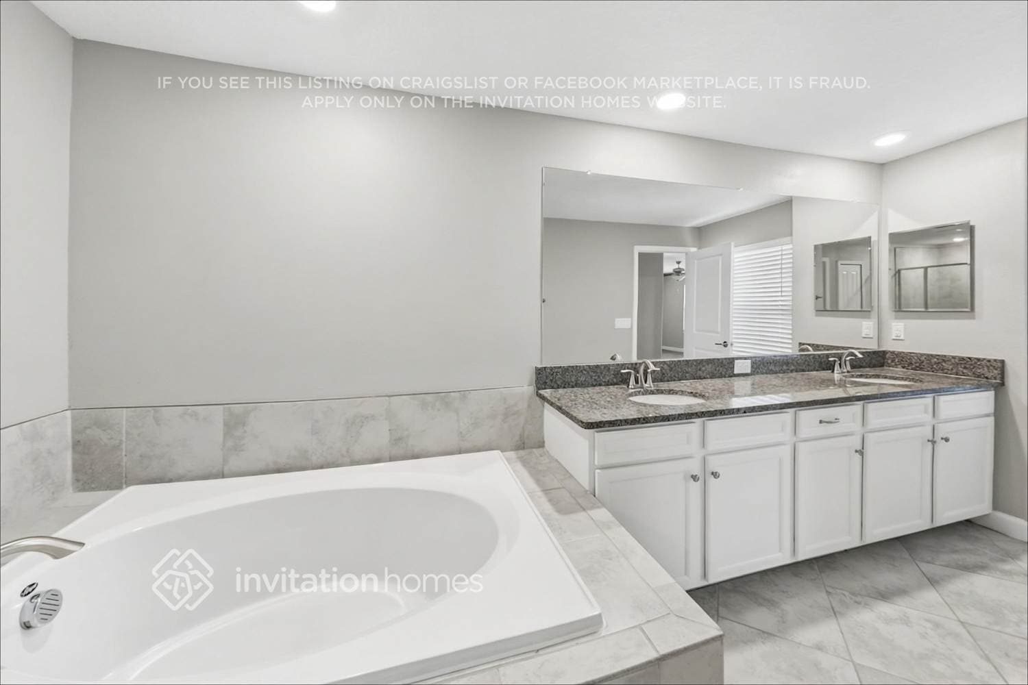 Building Photo - 2917 Gridiron Garden Isle