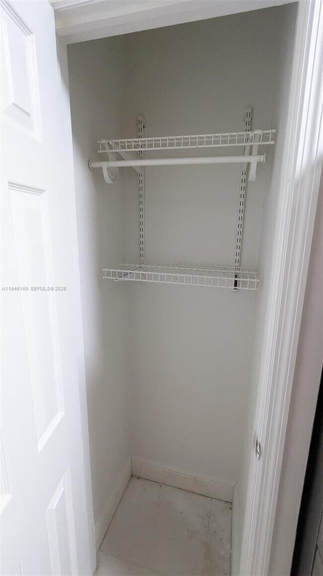 Building Photo - 320 85th St