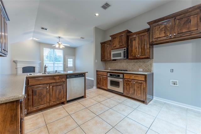 Building Photo - 4720 Daisy Leaf Dr