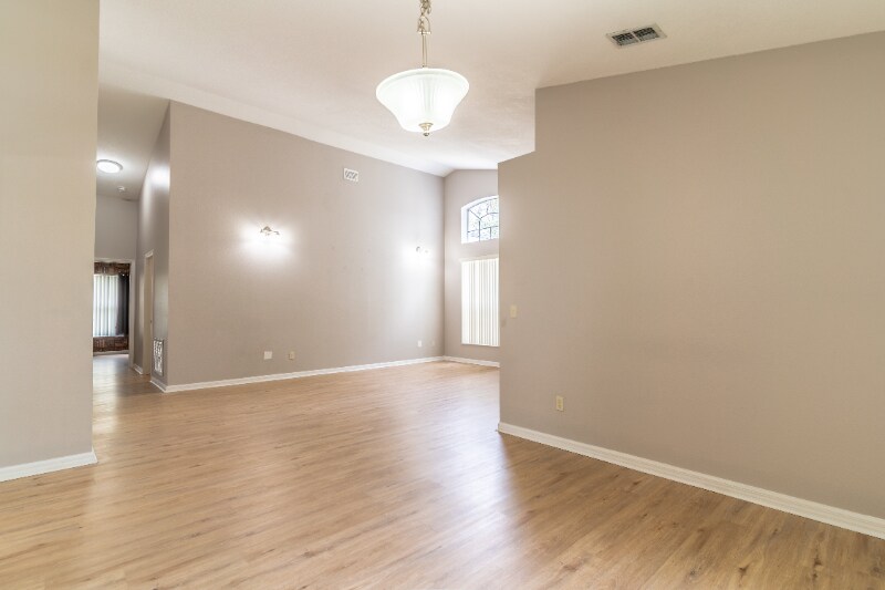 Building Photo - 102 Ivy Brook Ct
