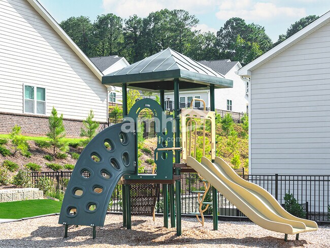 Building Photo - 1300 Ashlyn Ct