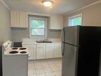 Building Photo - 2242 Ervin St