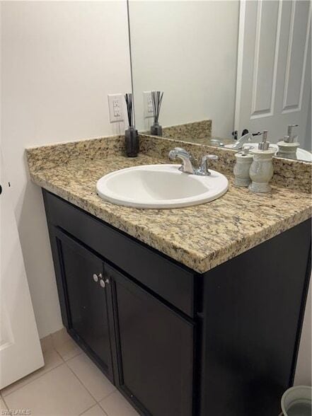 Building Photo - 5483 Cameron Dr