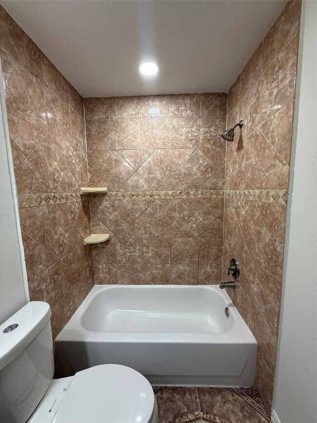 Building Photo - 9018 McGallion Rd