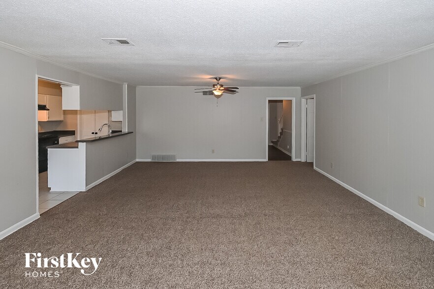 Building Photo - 3148 Glen Echo Dr