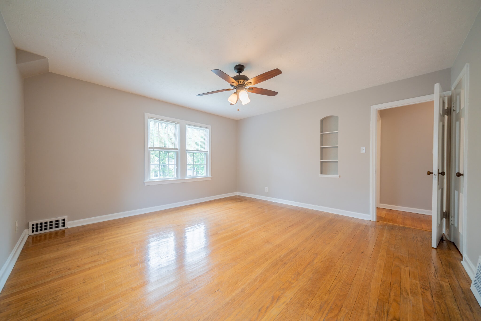 Building Photo - 1200 Brentwood Rd