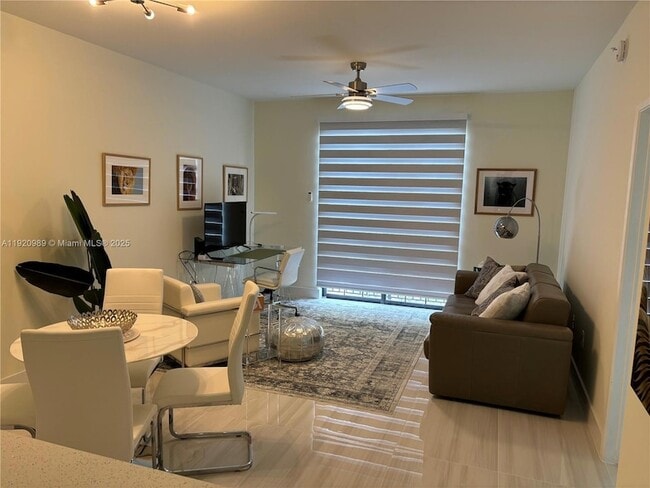 Building Photo - 1900 Van Buren St