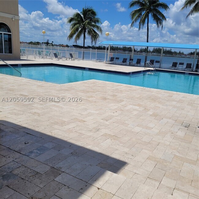 Building Photo - 1114 NW 124th Ct