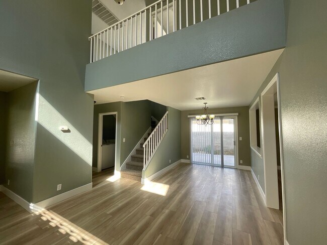 Building Photo - 5848 Red Dawn St