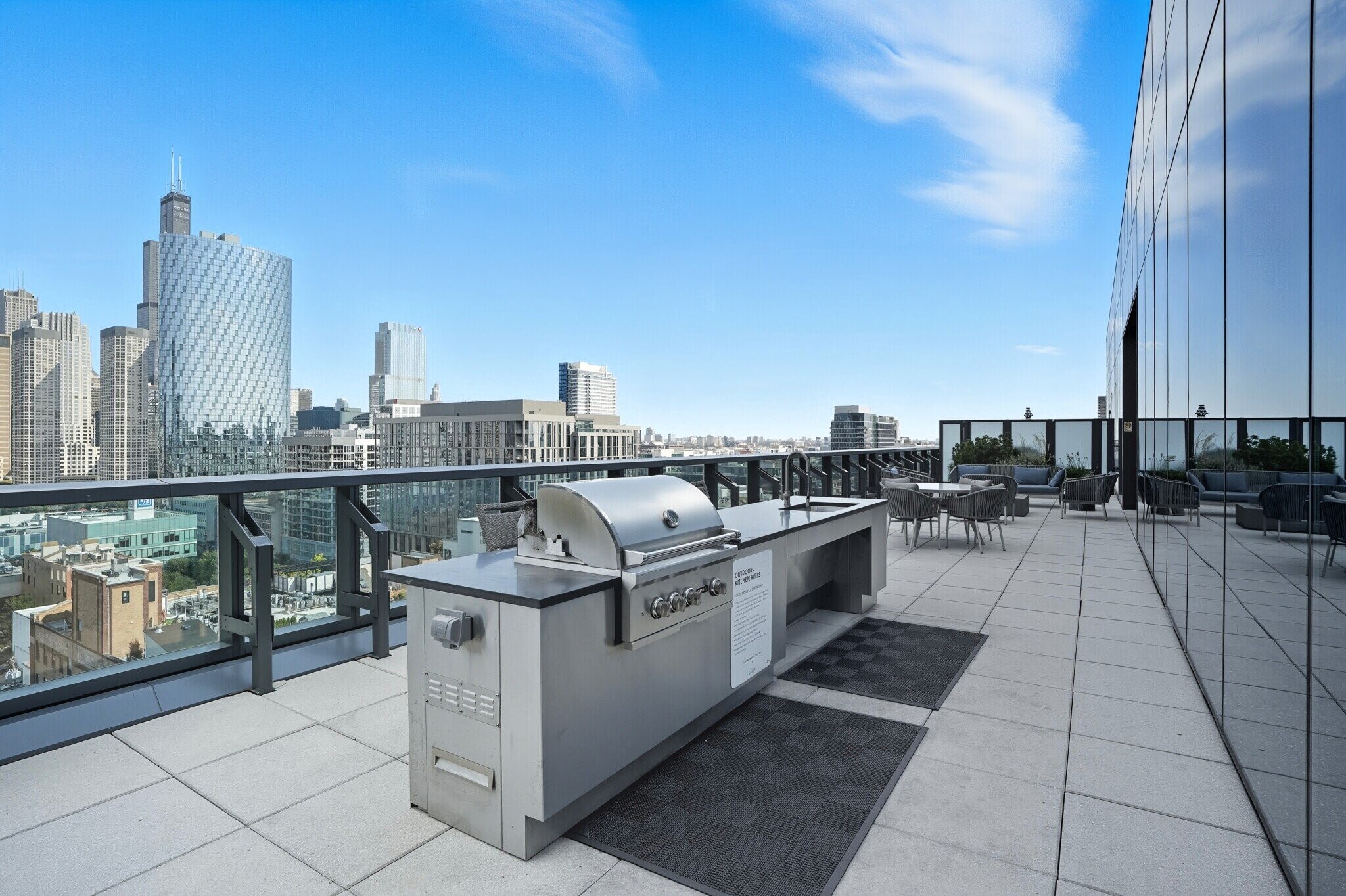 Building Photo - 931 W Washington Blvd