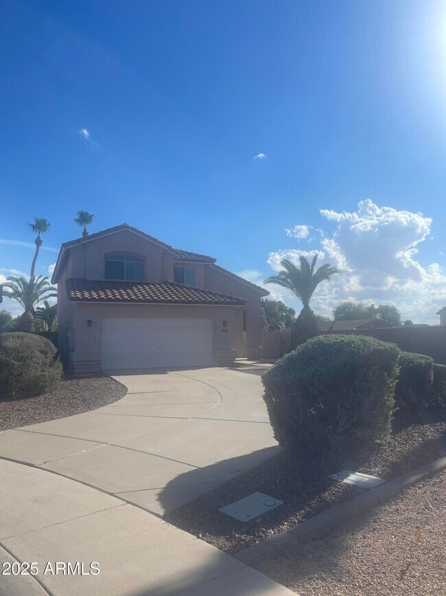 Building Photo - 1381 W Pelican Ct