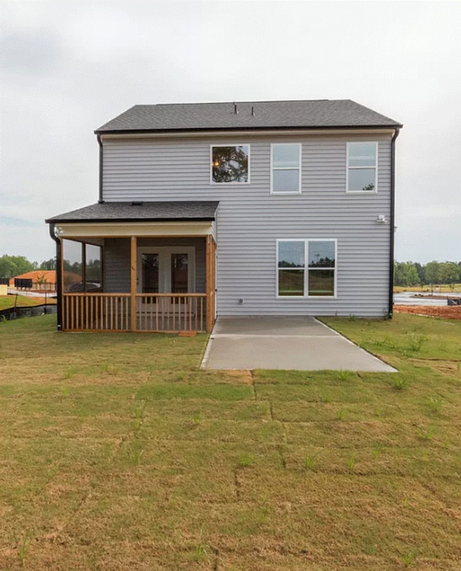 Building Photo - Available Now - Beautiful Open Floorplan 3...
