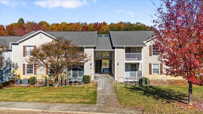 Primary Photo - 5521 Hornaday Rd