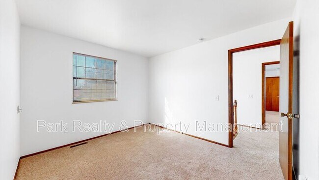 Building Photo - 5735 W 2nd Ave