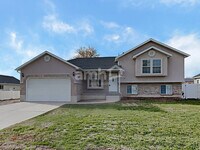Building Photo - 1470 S 1525 W