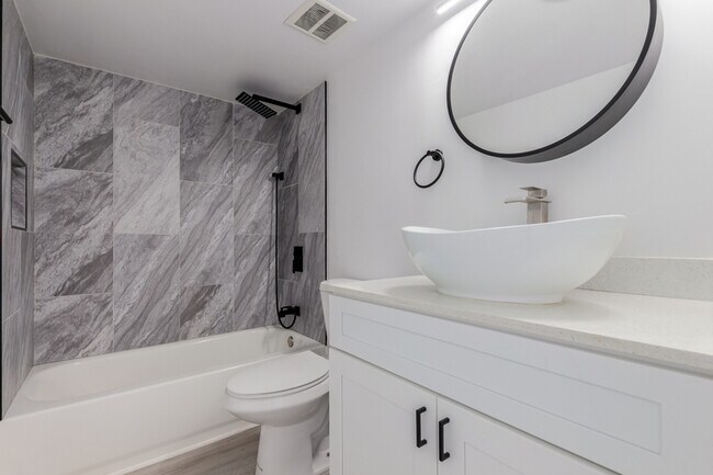 Building Photo - 3314 N 68th St