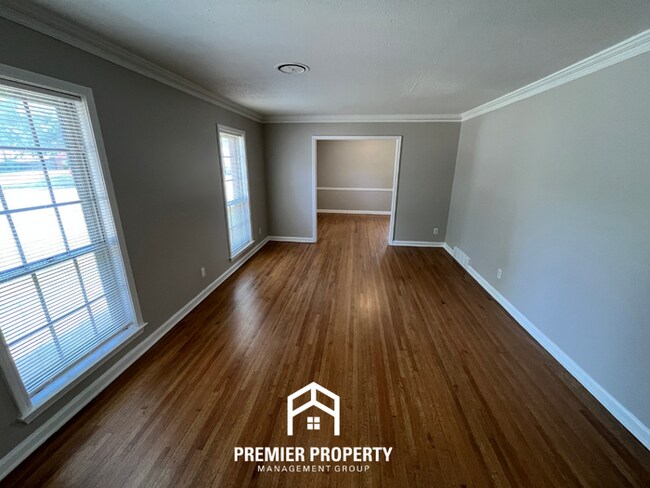 Building Photo - Spacious 3BR/2BA Whitehaven Home | 1,700+ SQ FT, Hardwood & Brick Fireplace