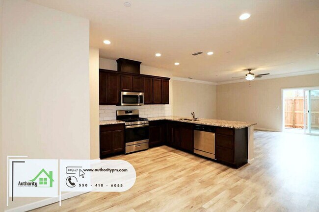 Building Photo - 838 Mission De Oro Dr