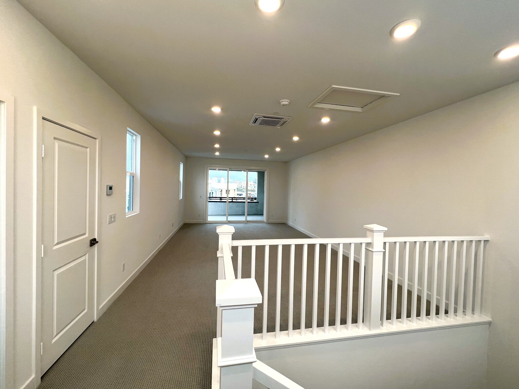 Building Photo - 107 Zawn