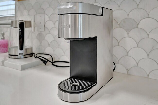 Building Photo - 10 Gulf Blvd