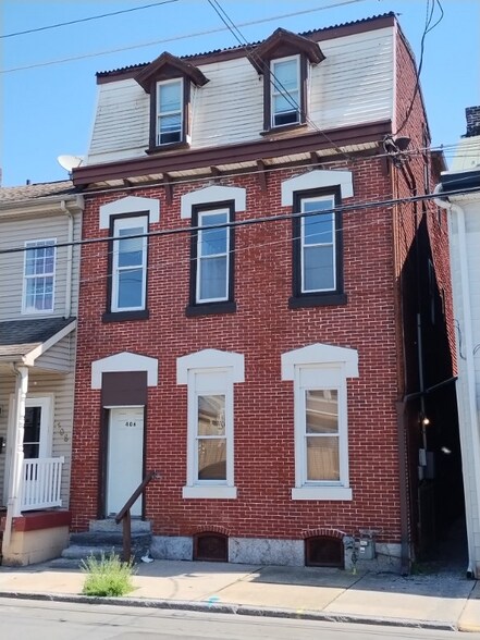 Building Photo - 406 N 4th St