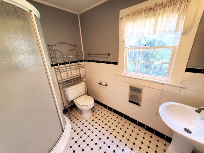 Bath two with shower - 18 Poinsett Ave
