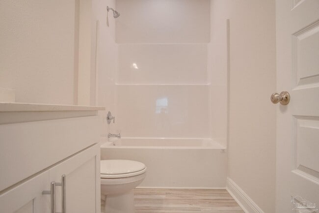 Building Photo - 8422 Riverstone Dr