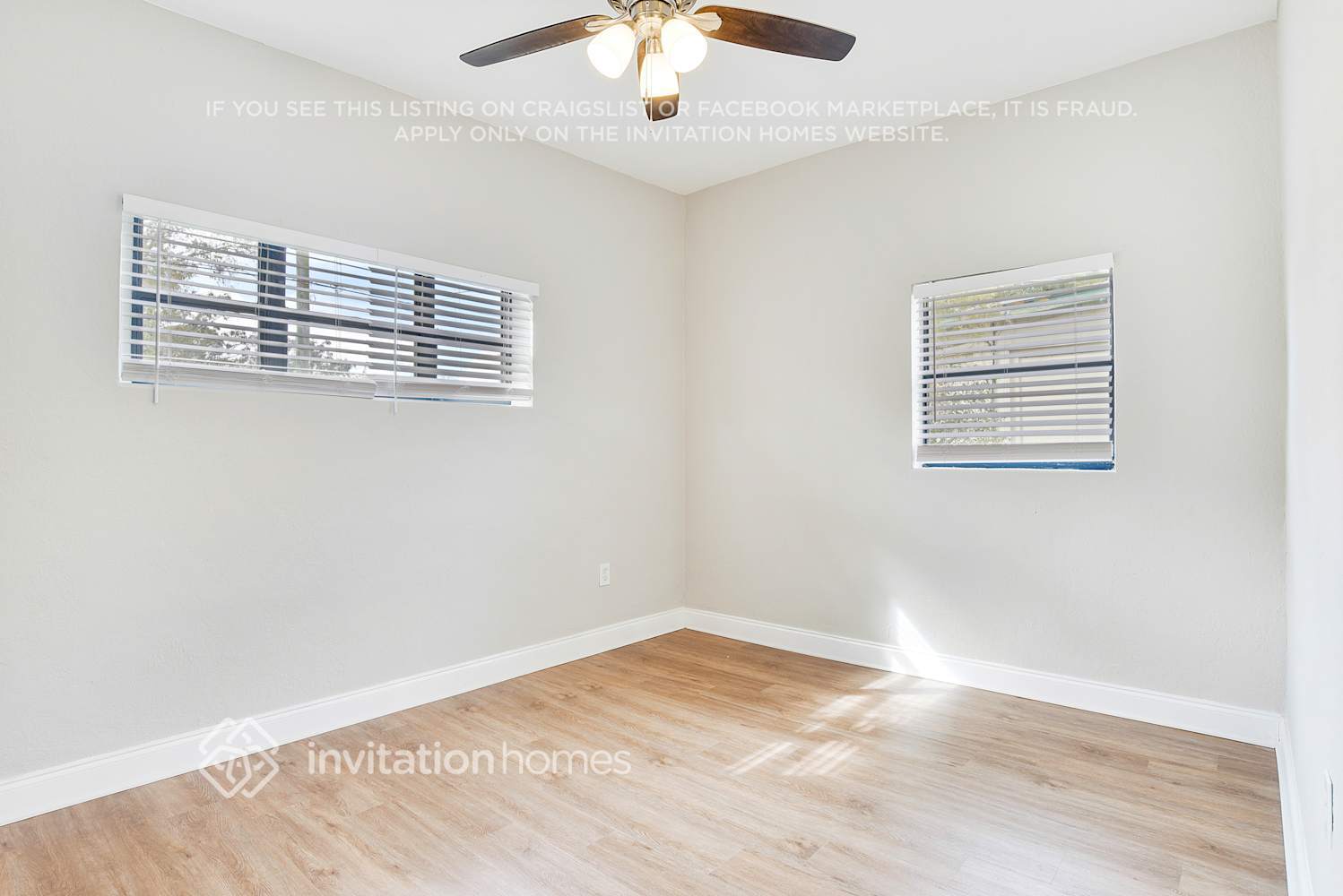 Building Photo - 4805 Burgundy Ln