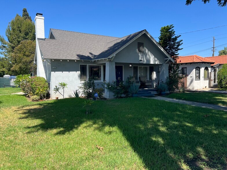 Front - 6341 Palm Ave
