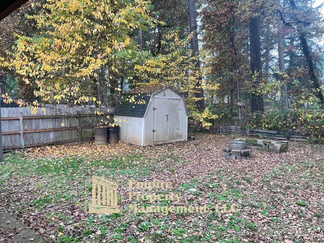 Building Photo - 87810 Norman Ave