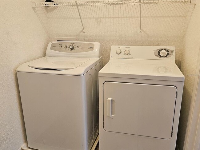 Building Photo - 16309 Fairford Palms Ct