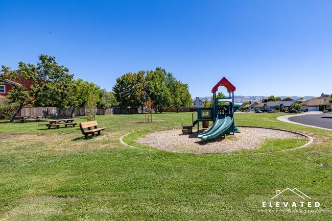 Building Photo - 938 Wood Sorrel Dr