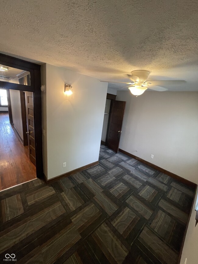 Building Photo - 2107 E Michigan St