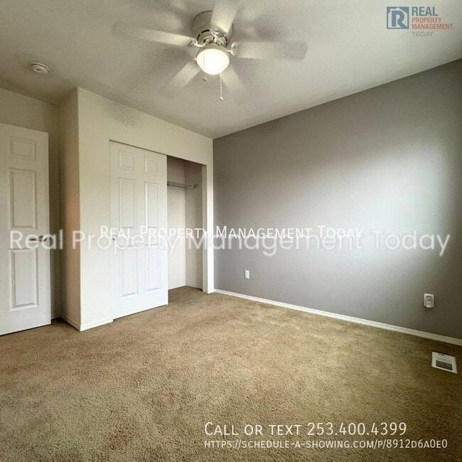 Building Photo - 18107 15th Avenue E