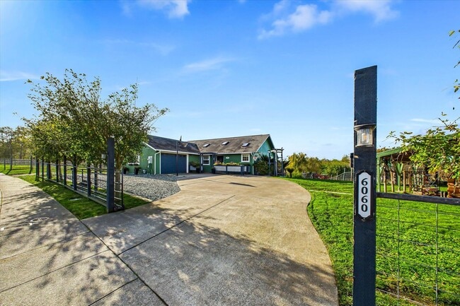 Building Photo - Custom Home on Property just outside of Eureka!