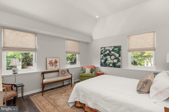 Building Photo - 2736 P St NW