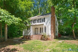 Building Photo - 1704 Taft Pl