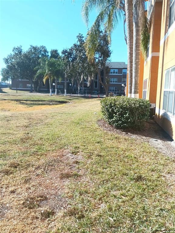 Building Photo - 4606 Commander Dr