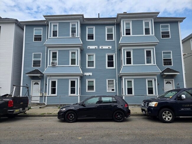 Primary Photo - 105 Thomas St