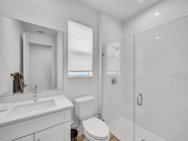 Building Photo - 11724 SW Aquila Wy