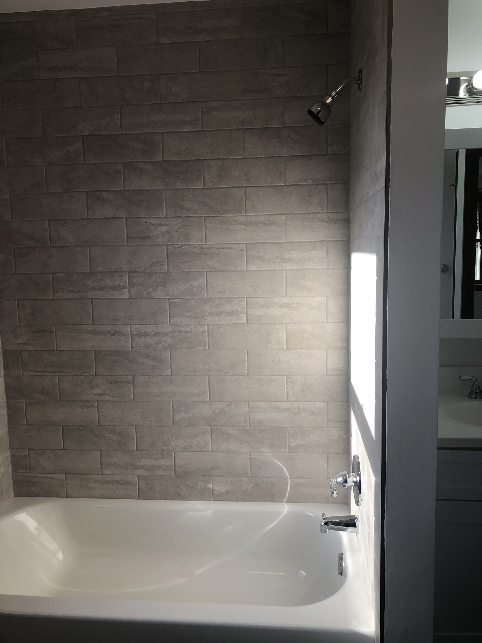 Tiled Bath/Shower - 590 Freedom Plains Rd